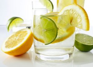 Does Drinking Lemon Water Really Helps You To Lose Weight?